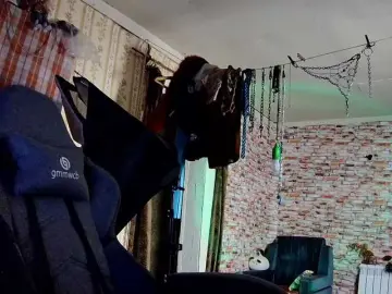 Alienkaa  live sex cam