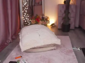 Emmagoddess  live sex cam