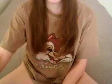 Mikkirsan1  live sex cam