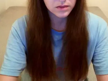 Mikkirsan1  live sex cam