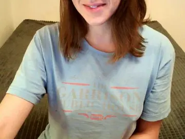 Mikkirsan1  live sex cam