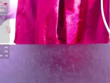 Skinnyprinces  live sex cam