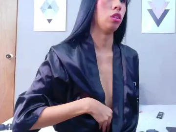Skinnyprinces  live sex cam