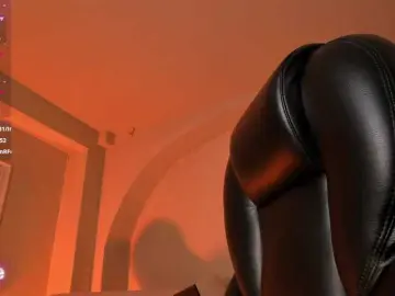 CorinneRusso  live sex cam