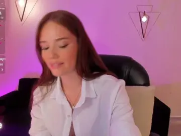 CorinneRusso  live sex cam