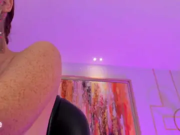 CorinneRusso  live sex cam