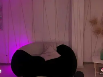 CorinneRusso  live sex cam