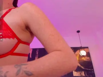 CorinneRusso  live sex cam