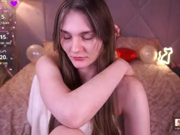 DiamondGoldie  live sex cam