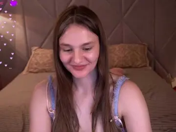 DiamondGoldie  live sex cam