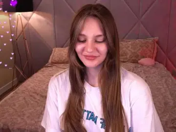DiamondGoldie  live sex cam