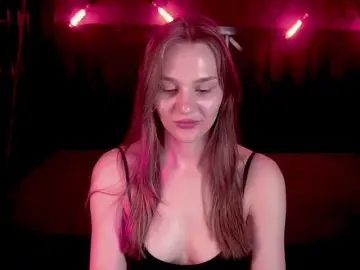 DiamondGoldie  live sex cam