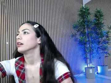 ErikaRosse  live sex cam