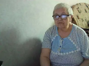 Galina73  live sex cam
