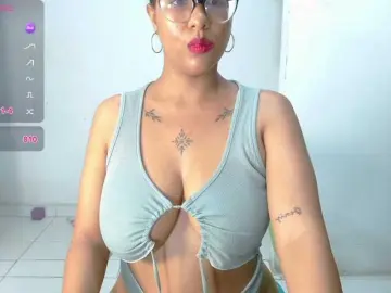 Janicewhore  live sex cam