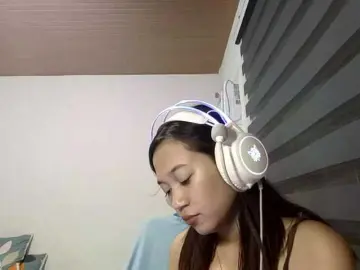 MavisFrisbey  live sex cam