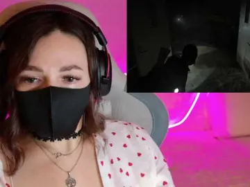 NightMint  live sex cam