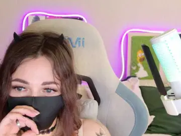 NightMint  live sex cam