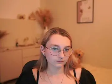 Sophielux18  live sex cam