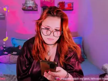 Daphnesweet  live sex cam