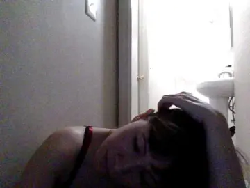 Petitedoll  live sex cam