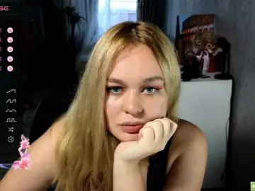 BadGirl2609  live sex cam