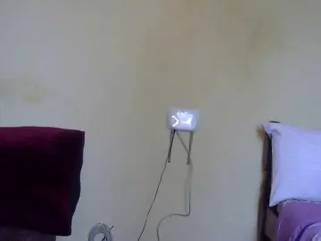 Gladwell  live sex cam