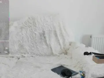 LadyLyanna25  live sex cam