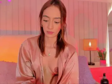 Megan-Holly  live sex cam