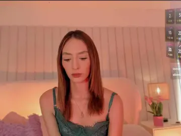 Megan-Holly  live sex cam