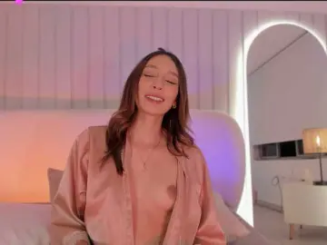 Megan-Holly  live sex cam
