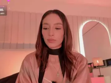 Megan-Holly  live sex cam