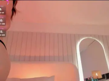 Megan-Holly  live sex cam
