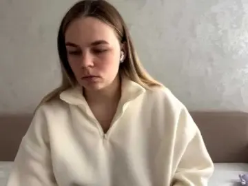 NovaPasculli  live sex cam