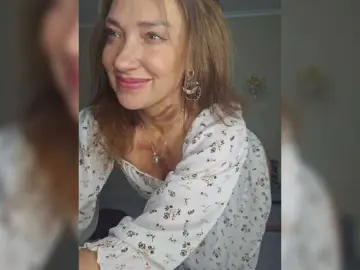 Stella888  live sex cam