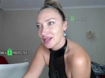 Stella888  live sex cam