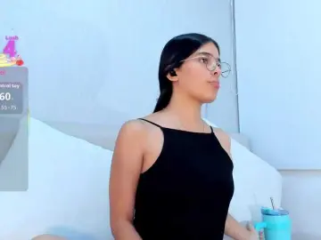 Isa-queen  live sex cam