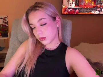 Maksisisia  live sex cam