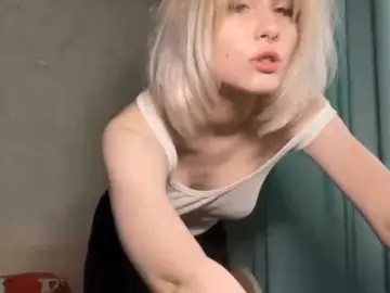 DestinyRubenfield  live sex cam