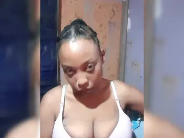 Hennesy-Camila  live sex cam