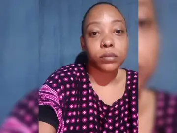 Hennesy-Camila  live sex cam