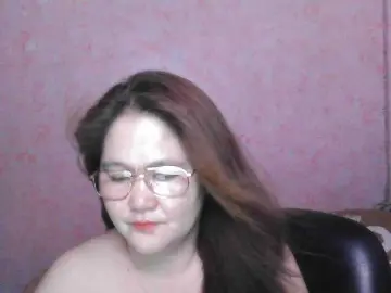NICEtitspinay  live sex cam