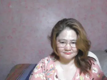 NICEtitspinay  live sex cam