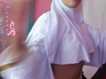 NadiaKarim  live sex cam