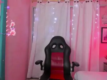 NadiaKarim  live sex cam