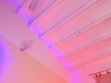 NadiaKarim  live sex cam