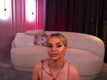 PearlPlenty  live sex cam