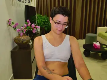 Sashanotfound  live sex cam