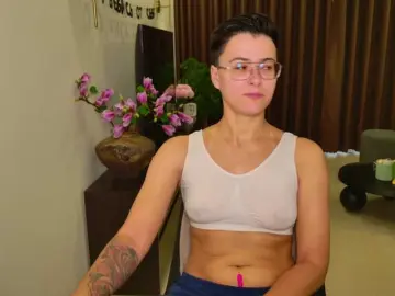 Sashanotfound  live sex cam