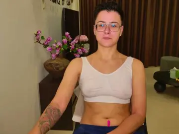 Sashanotfound  live sex cam